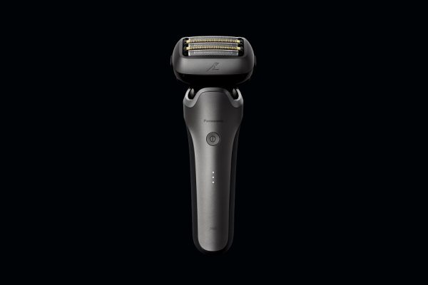 La nueva afeitadora Panasonic ARC5 PRO revoluciona el cuidado personal con tecnología de cinco hojas