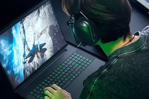 Razer presenta la nueva laptop Razer Blade 18 preparada para gaming e IA