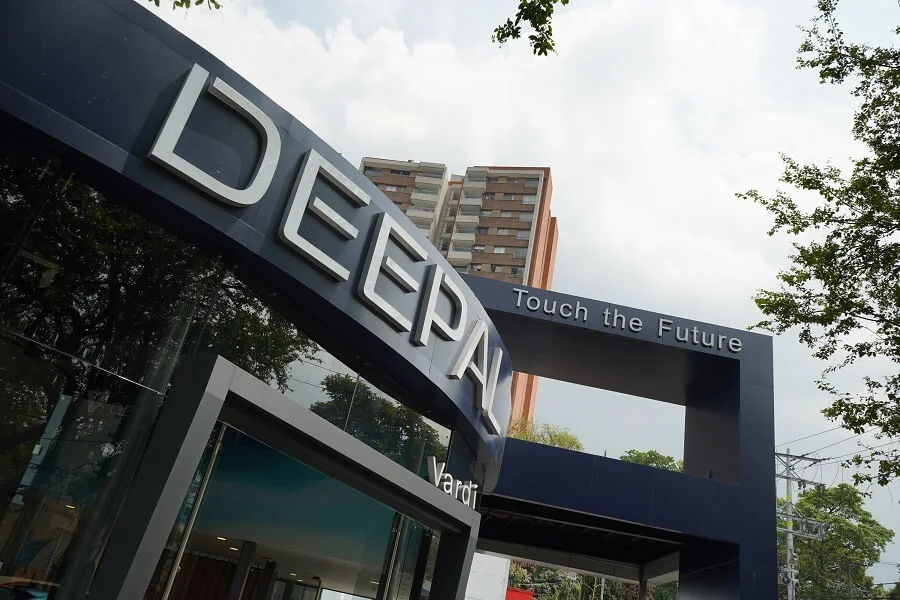 Deepal y Changan inauguran nueva vitrina en Medellín