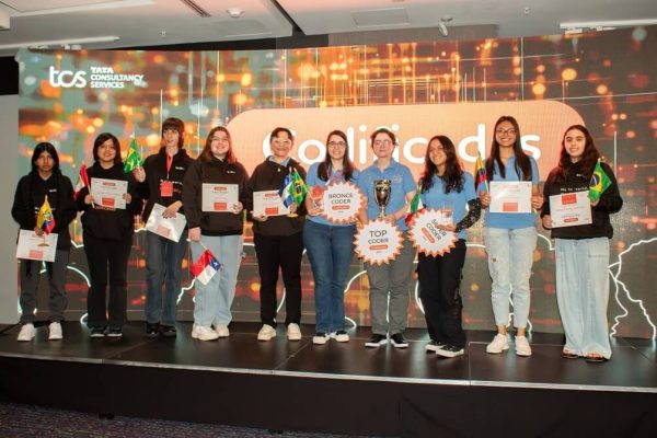 TCS lanza la segunda edición de Codificadas, la competencia de programación exclusiva para mujeres