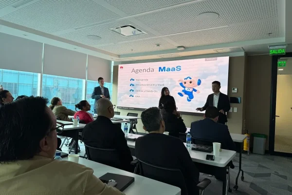 Huawei Cloud introduce su plataforma de Modelo como Servicio para democratizar la inteligencia artificial en las empresas colombianas
