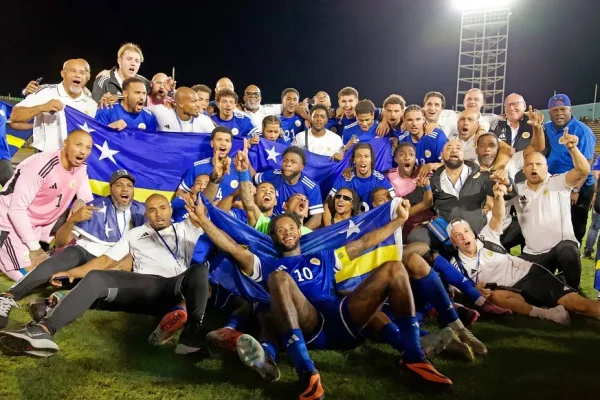 Curaçao celebrará su histórica clasificación al Mundial 2026 con fútbol frente al mar y experiencias para compartir en familia