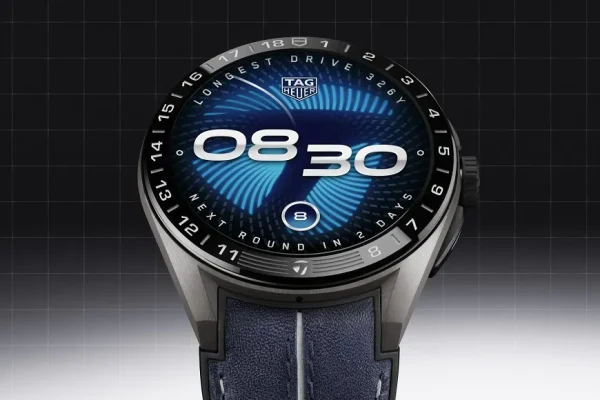 TAG Heuer y TaylorMade presentan el nuevo reloj Connected Calibre E5 de 45 mm optimizado para el rendimiento en golf