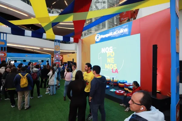 Cinco ciudades de Colombia habilitan zonas Fan Fest gratuitas para ver los partidos de fútbol en pantallas gigantes