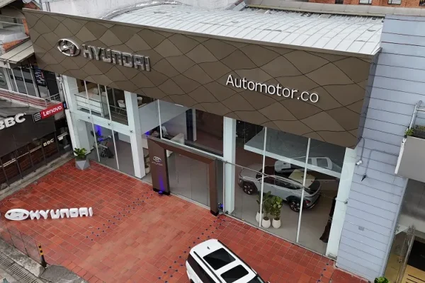 ¿Y si decidirte por comprar un carro y hacer una prueba de manejo fuera tan fácil como pedir un almuerzo?