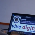 350 mil usuarios diarios, así crece el acceso digital en los Centros Digitales del MinTIC operados por Claro