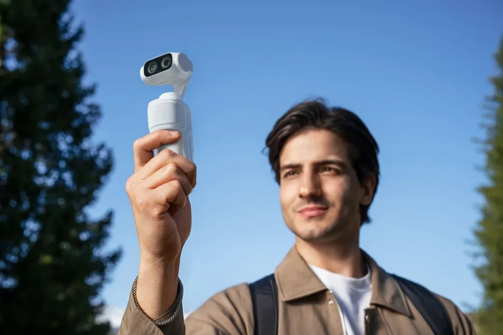Insta360 Luna Ultra: la evolución de la grabación móvil con óptica Leica y video 8K