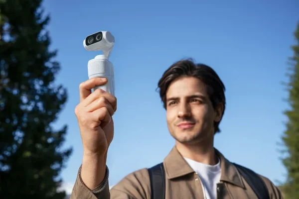 Insta360 Luna Ultra: la evolución de la grabación móvil con óptica Leica y video 8K