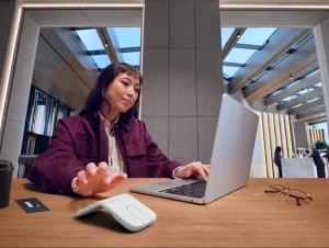 Logitech Mobi Fold, su primer mouse plegable ultraportátil para la vida en movimiento
