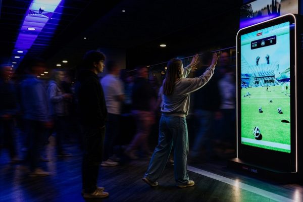 Lenovo e Intel despliegan una plataforma de inteligencia artificial interactiva en el Newcastle United