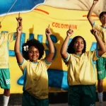 OPPO y Luis Díaz lanzan "El Baile de la Lucha", inspirado por los niños de su fundación para vivir la emoción del fútbol 
