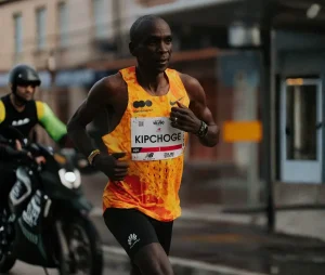 La tecnología de monitoreo para maratonistas de élite llega al usuario aficionado con el HUAWEI WATCH GT Runner 2