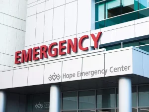Dispositivos de supervisión remota y enfermería virtual automatizan la atención intensiva en salas hospitalarias