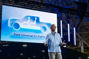 Ford adopta Apple Maps como sistema de navegación nativo para su futura línea de vehículos eléctricos accesibles