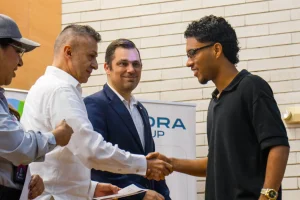 Formación técnica y contratación directa: Indra Group certifica a 28 personas en inteligencia artificial y ciberseguridad en Urabá