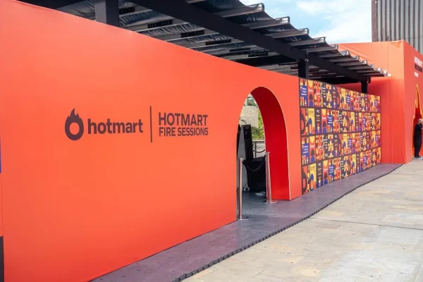 Hotmart FIRE Sessions refuerza el papel de Colombia en la Creator Economy y pone a la IA en el centro de su futuro