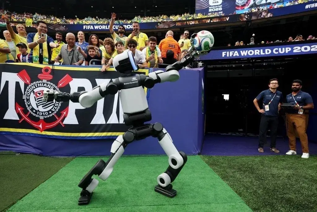 Hyundai y Boston Dynamics despliegan al robot humanoide Atlas en la Copa Mundial de la FIFA 2026