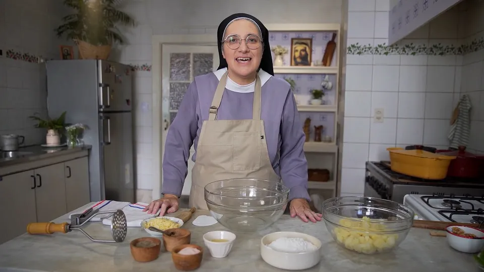La hermana Verónica llega a elGourmet con una cocina llena de historias, sabor y calidez