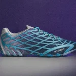 Los históricos guayos Spider de 2004 regresan a las calles convertidos en tenis de la mano de Bad Bunny