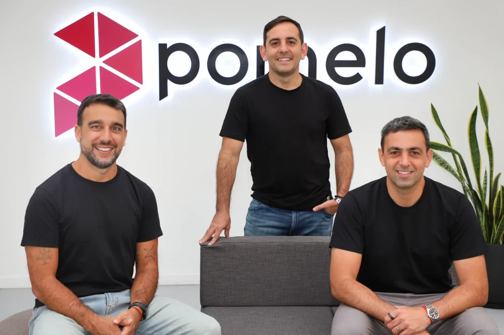 Pomelo expande su infraestructura de pagos a más de 150 países con una tarjeta global
