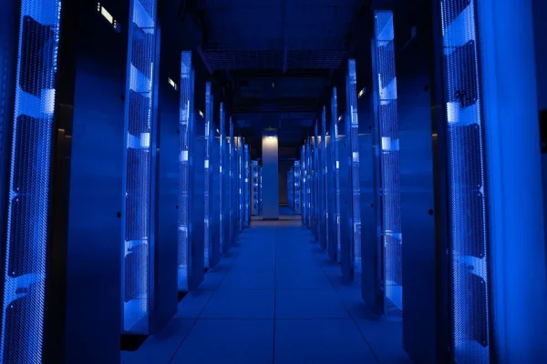 Schneider Electric dota a TeraWulf con infraestructura para inteligencia artificial por US$290 millones