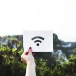 Vulnerabilidades ocultas en redes wifi hogareñas y públicas junto a las pautas técnicas para su mitigación