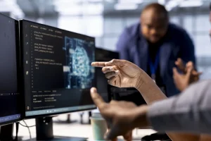 De la digitalización de trámites a la interoperabilidad masiva: Aseguradora Solidaria despliega 300 APIs para impulsar el open insurance en Colombia