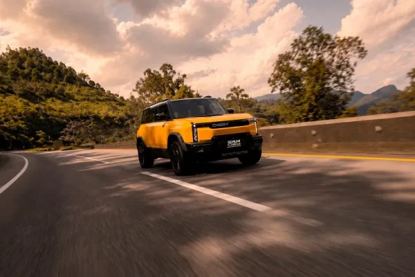 Chery abre la preventa del iCAR 03T en Colombia con tecnología de rango extendido y 801 kilómetros de autonomía