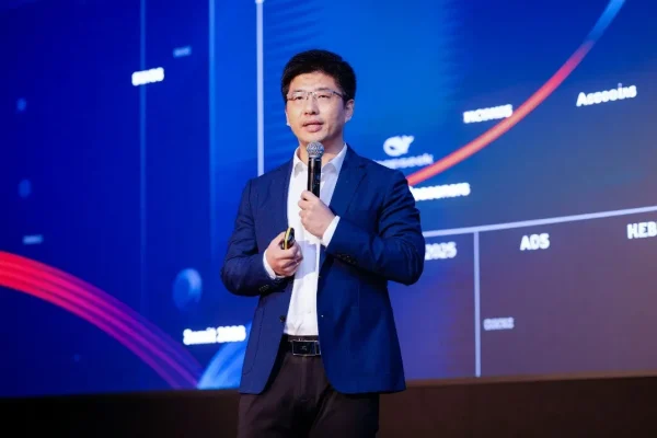 Huawei integra inteligencia artificial y criptografía poscuántica para automatizar y asegurar redes empresariales