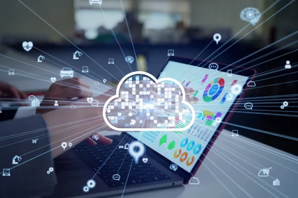 El costo oculto de la nube: empresas almacenan más información, pero aprovechan menos datos