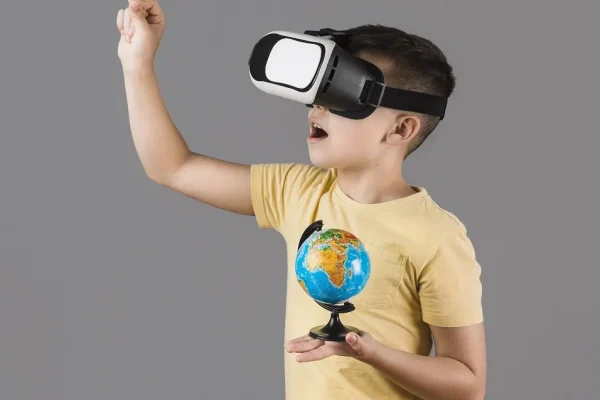 Ciberseguridad infantil e inteligencia artificial: el 82% de los padres en Colombia teme la creación de contenidos falsos de sus hijos